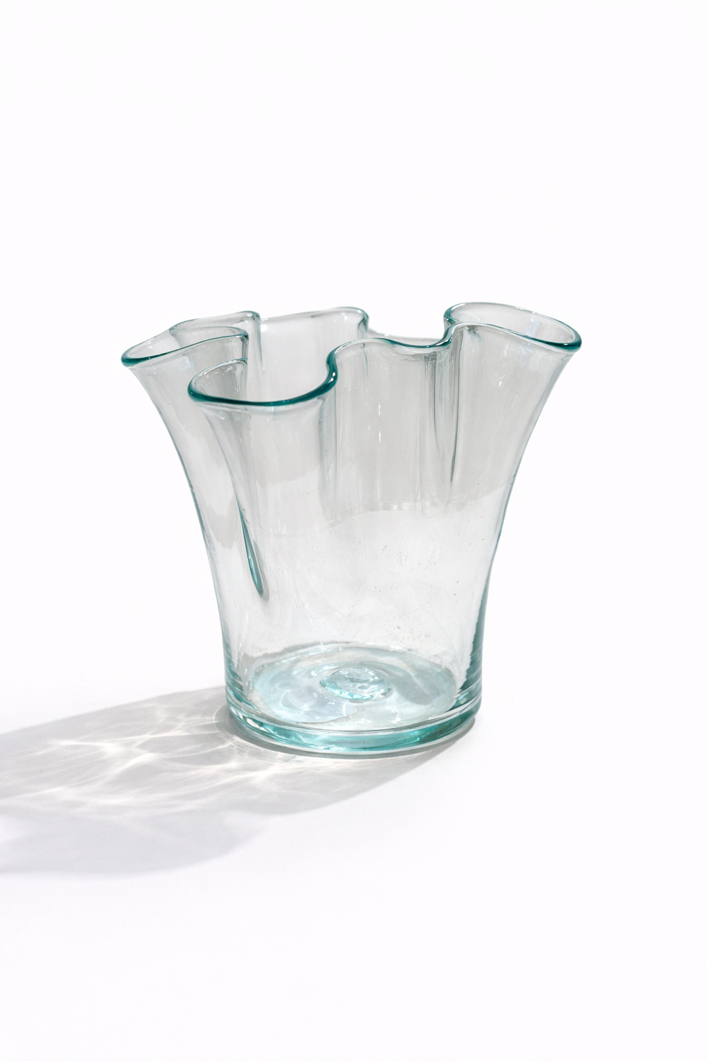 Floppy Vase 20 – mundblæst glasvase fra Pink Rose