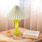 Lysegrøn glaslampe med Mintgrøn lampeskærm