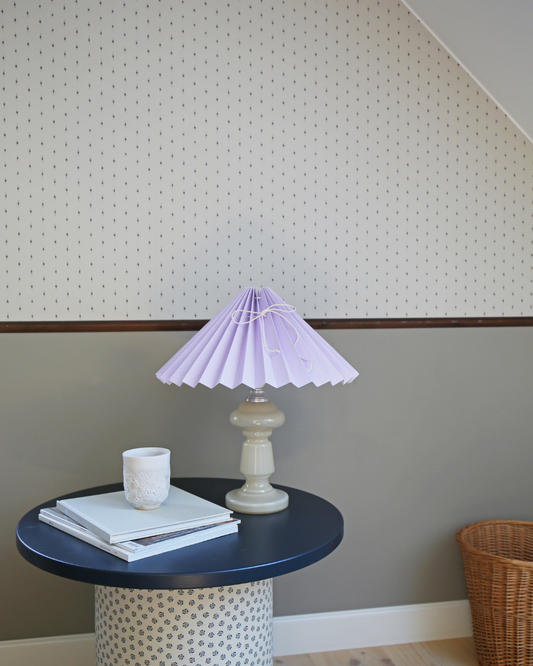 Petro 2 i beige med lilla skærm