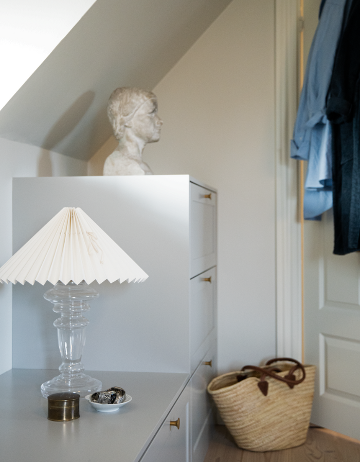 Lampe Oliver – Klar Lampe & Beige Lampeskærm