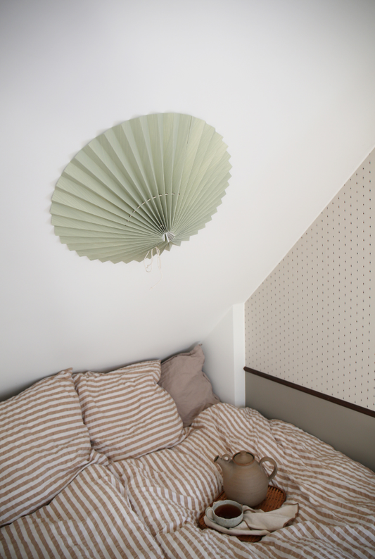 Ensfarvet loftrosette